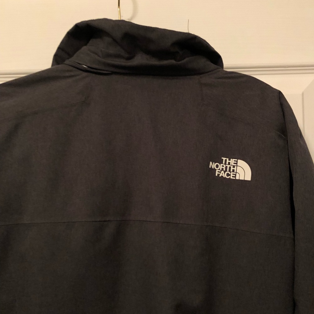 Northface jacket - Picture 3 of 9